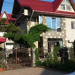 Traian Si Teodora Guest house Costinesti