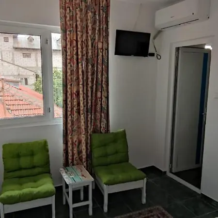 Guest house Traian Si Teodora 3*