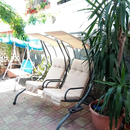 Traian Si Teodora Guest house Costinesti