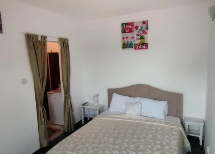 Traian Si Teodora 3*